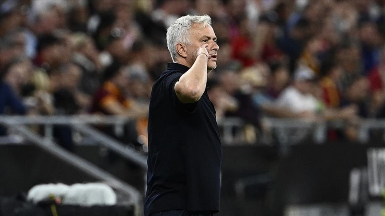 Mourinho Fenerbahçe'yi Şampiyonlar Ligi'nden eleyen takımla anlaştı!