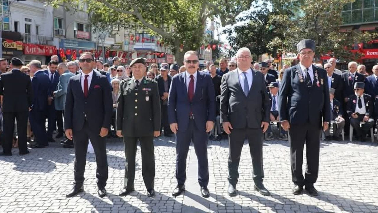 Edremit’te Gaziler Günü Gururla Kutlandı