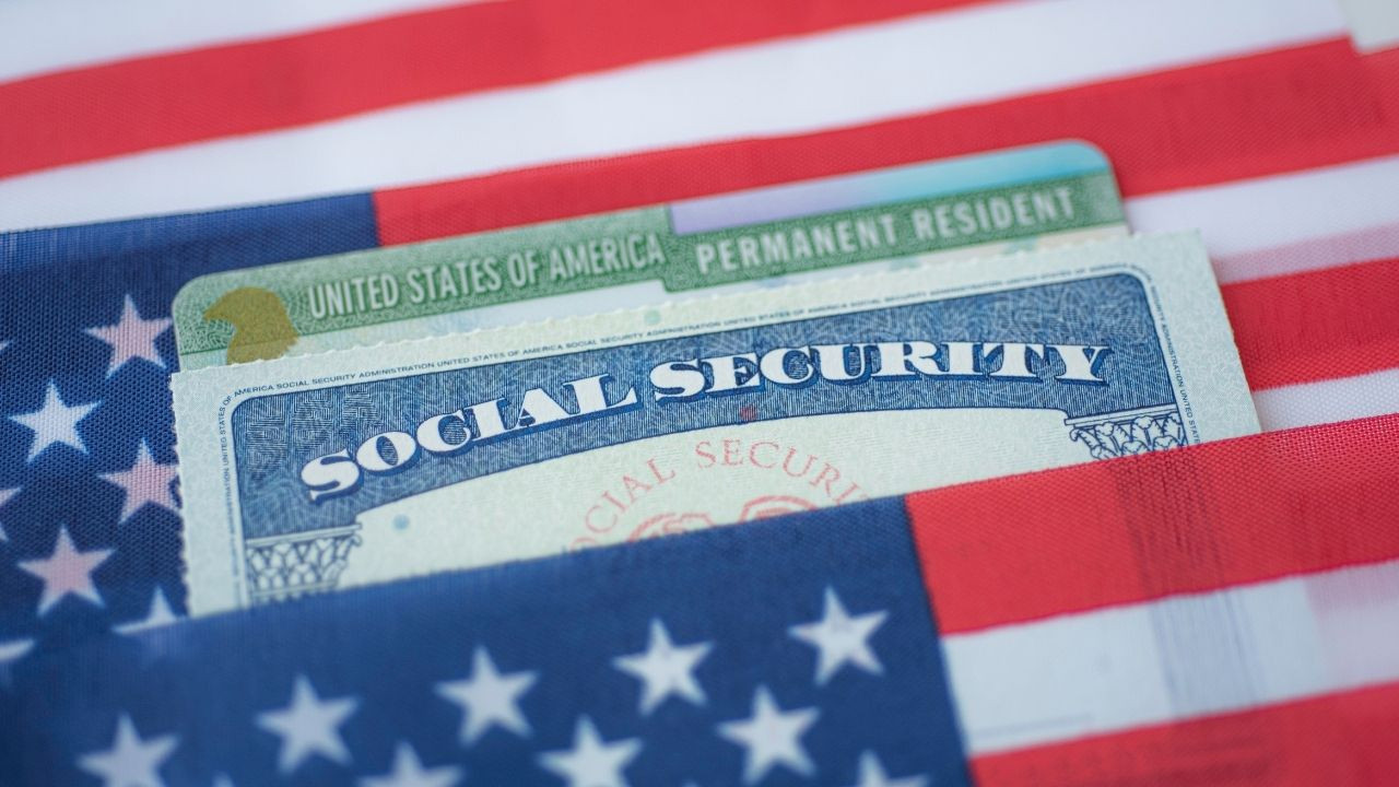 Green Card Başvuru Takvimi Netleşiyor: Milyonlarca Göz Ekim’deki Başvurularda