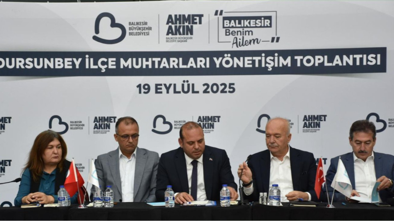 Büyükşehir Dursunbey’de muhtarlarla buluştu