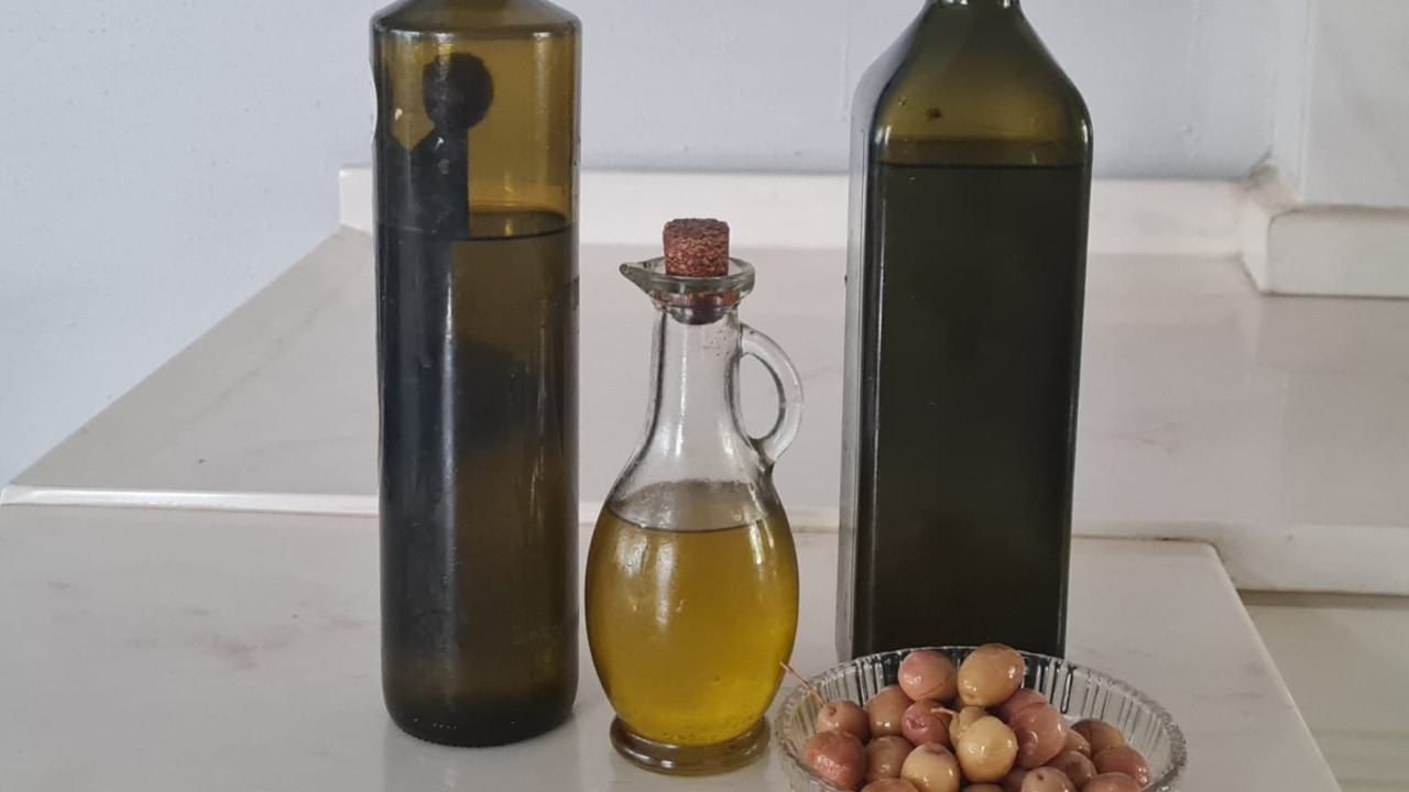 Burhaniye’de Zeytinyağına Tohum Yağları Karıştırıldı!