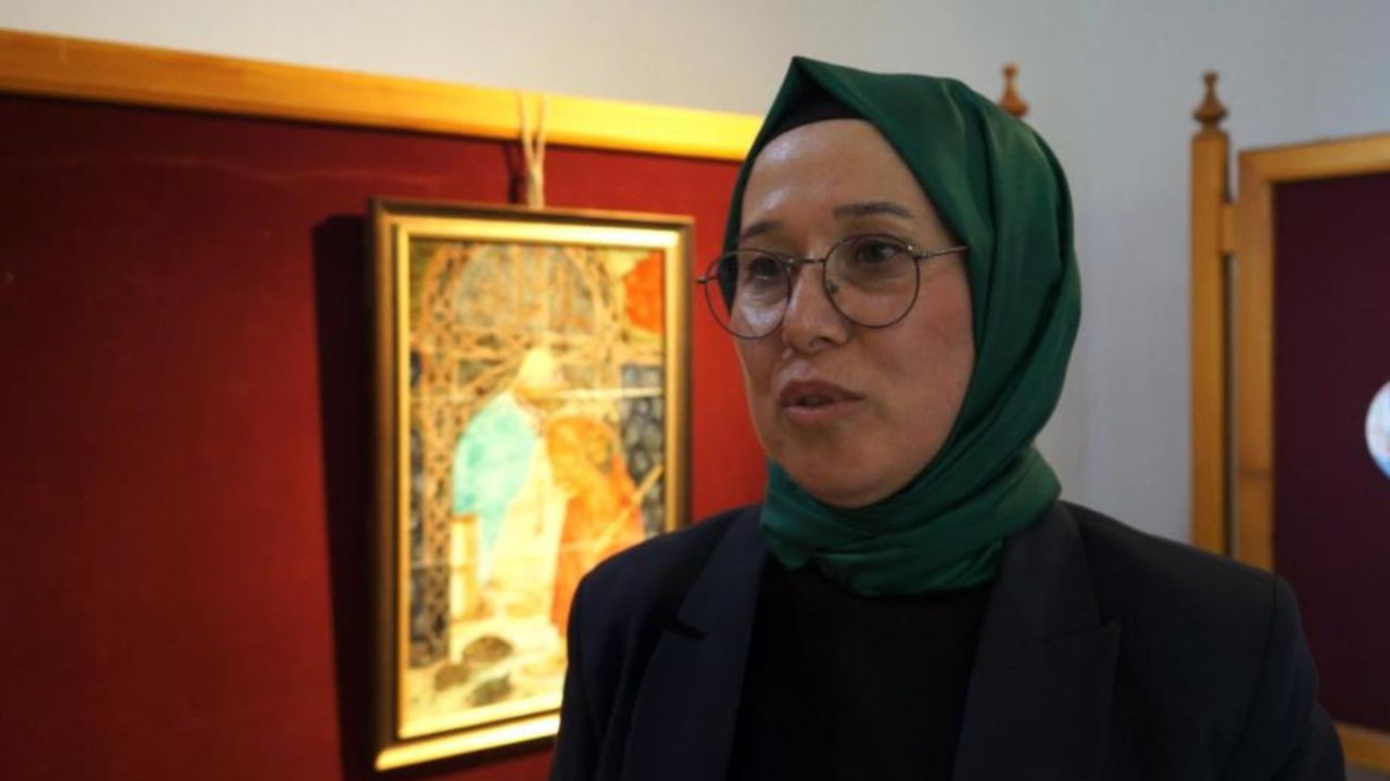 Balıkesir'de Çini İşlemeciliği Kursu Sergisi Açıldı