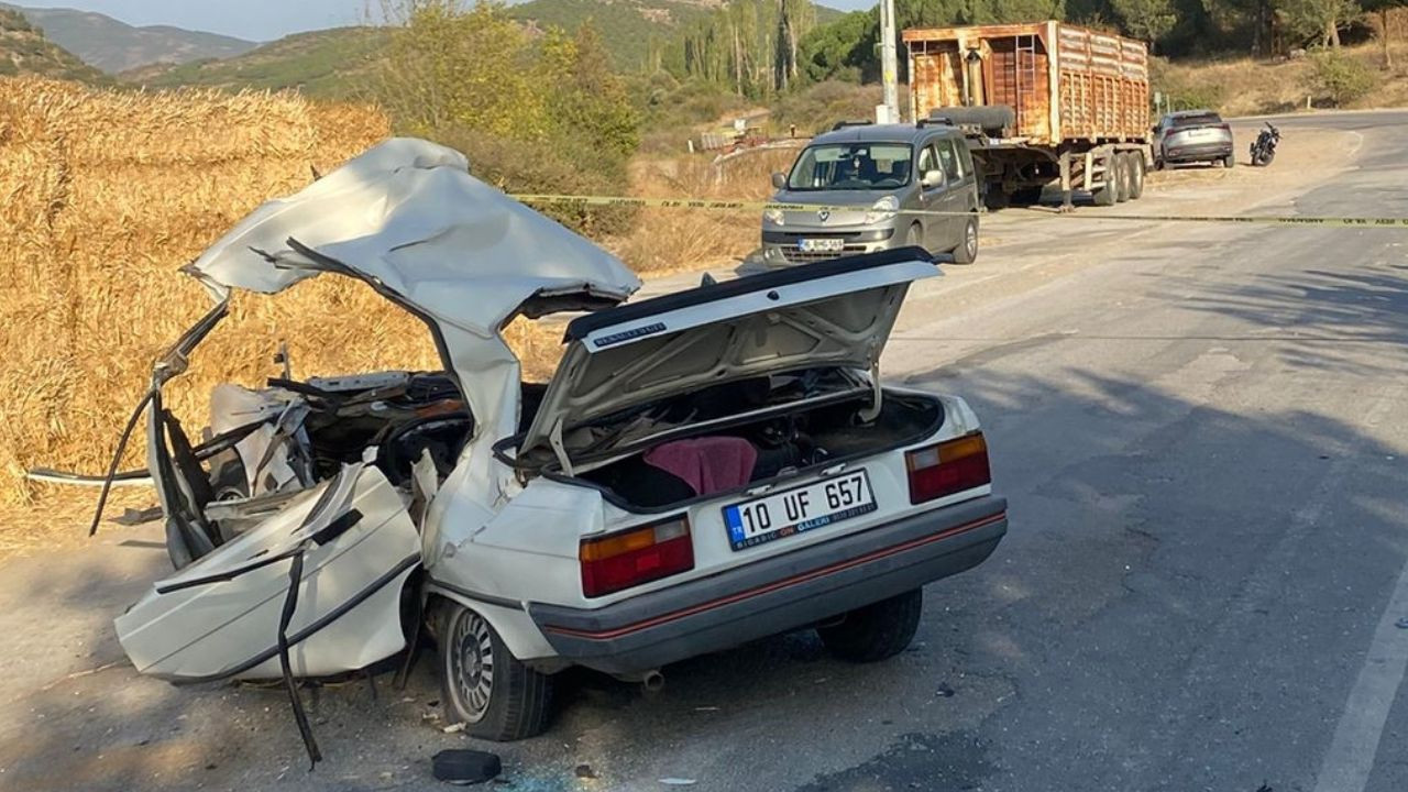 Bigadiç'te şarampole devrilen otomobilin sürücüsü öldü