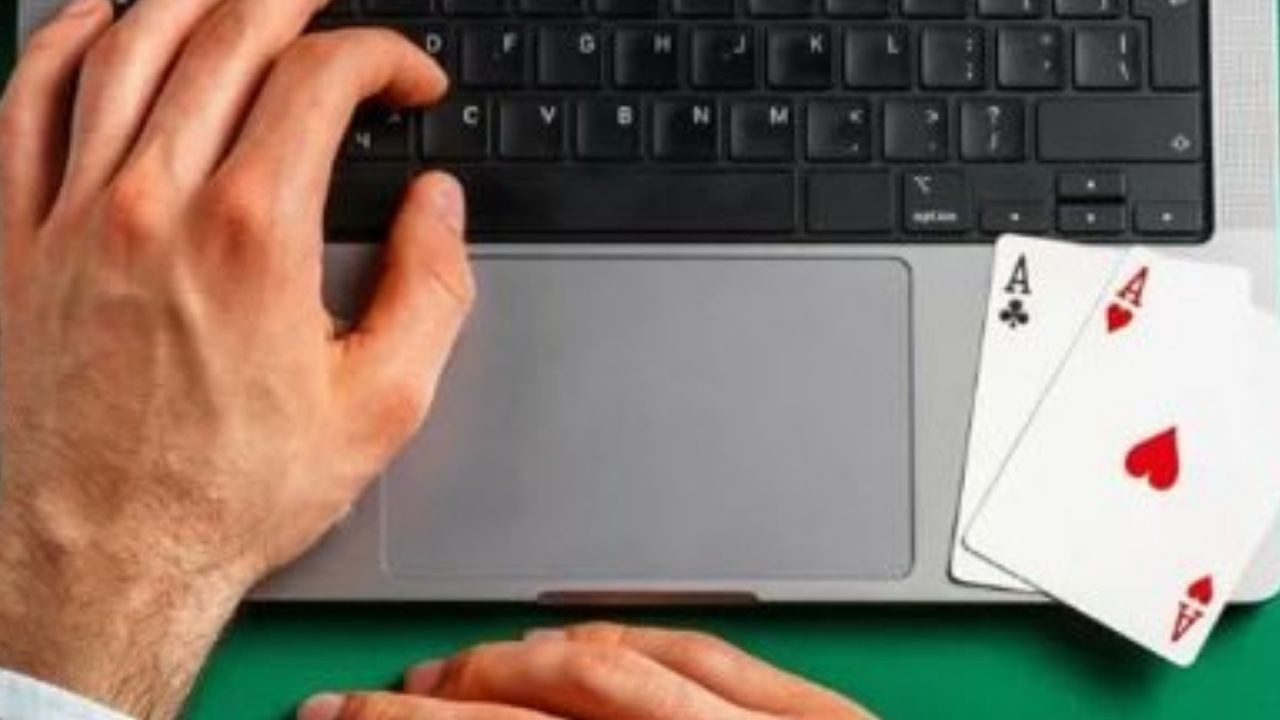 Ticaret Bakanlığı 10 Sosyal Medya Hesabına Erişim Engeli Getirdi