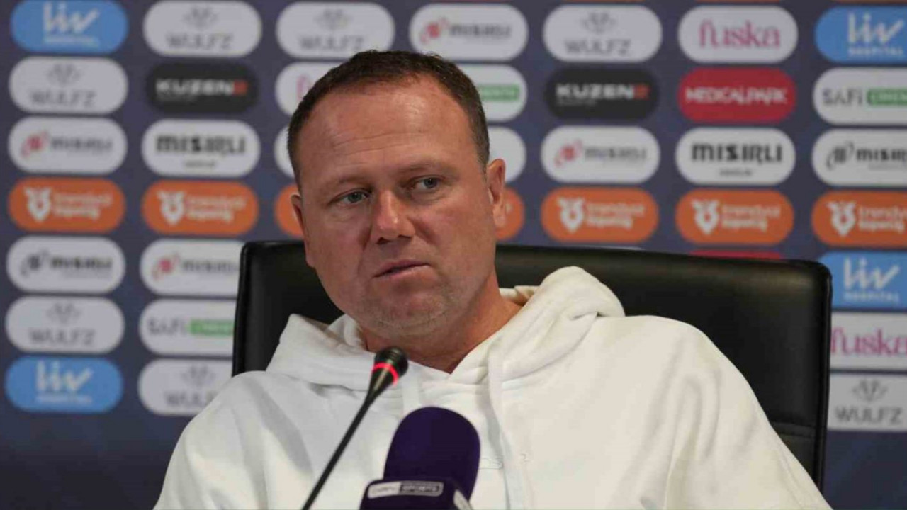 Licka’dan Şok Sözler: “Ben Burada Bir Numaralı Eşeğim !”