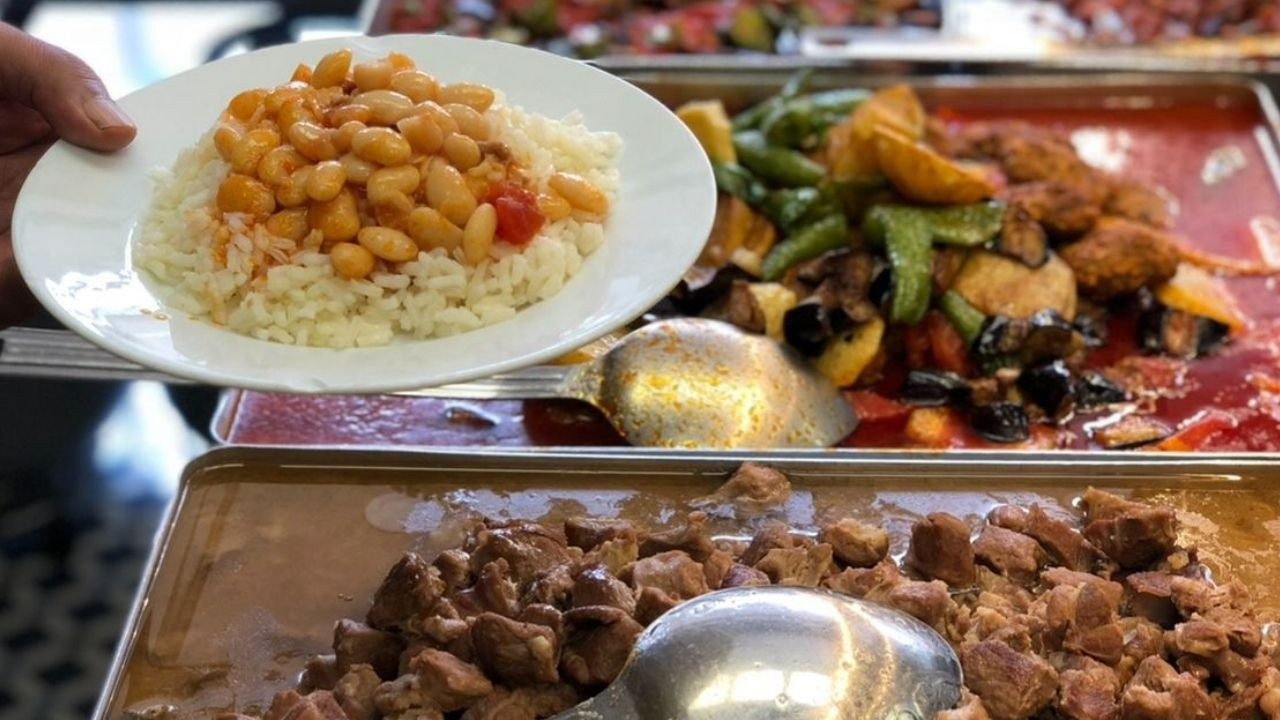 Balıkesir'de Öğrencilerin Favorisi: Ev Yemekleri Nerede Yenir?