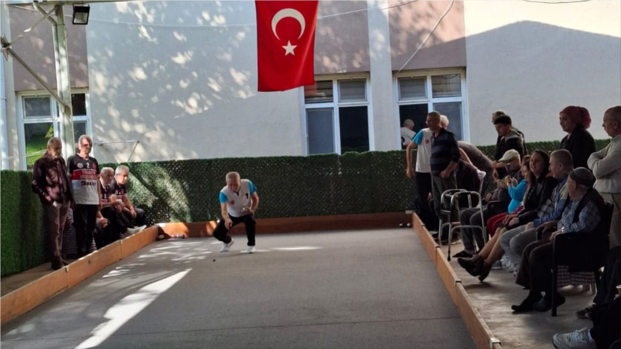 Bocce Nedir? Balıkesir Huzurevi Sakinlerinin İlginç Oyunu