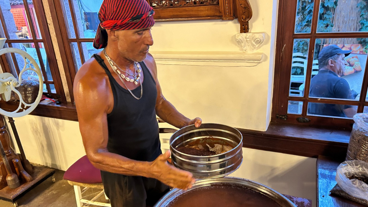 Taş Kahve Neden “Taş Kahve”? Yıllardır Değişmeyen Lezzetin Sırrı