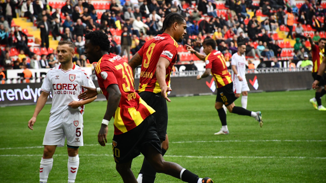 Trendyol Süper Lig: Kayserispor: 1 - Samsunspor: 3 (Maç sonucu)