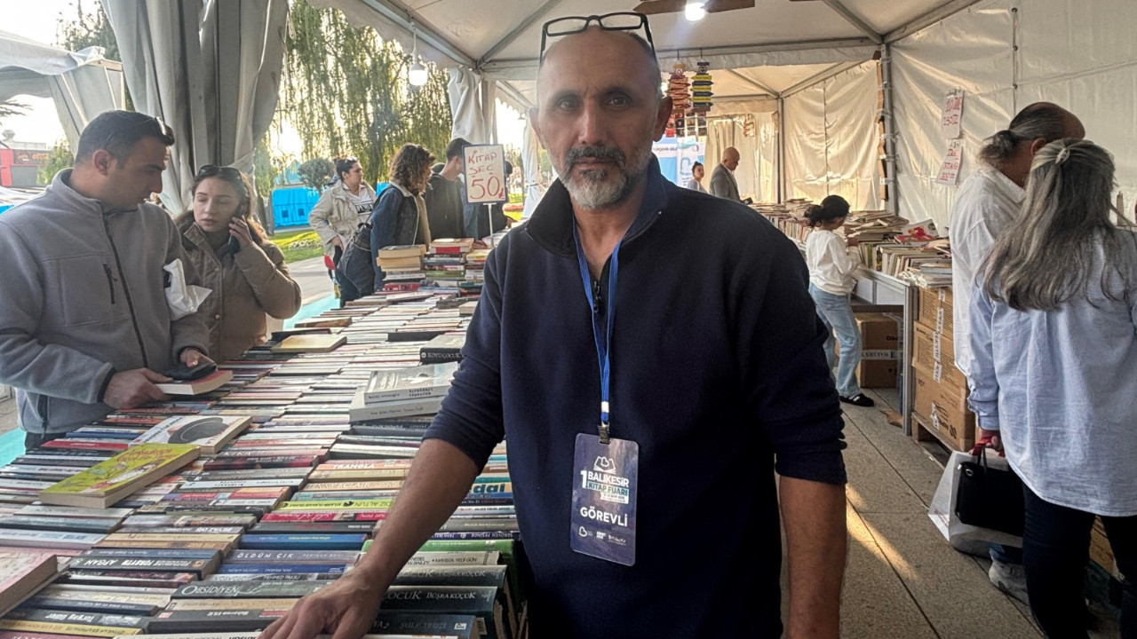 Zamanın Tozunu Silen Bir Tutku: Sahaf Yücel Akyol’un Dünyası