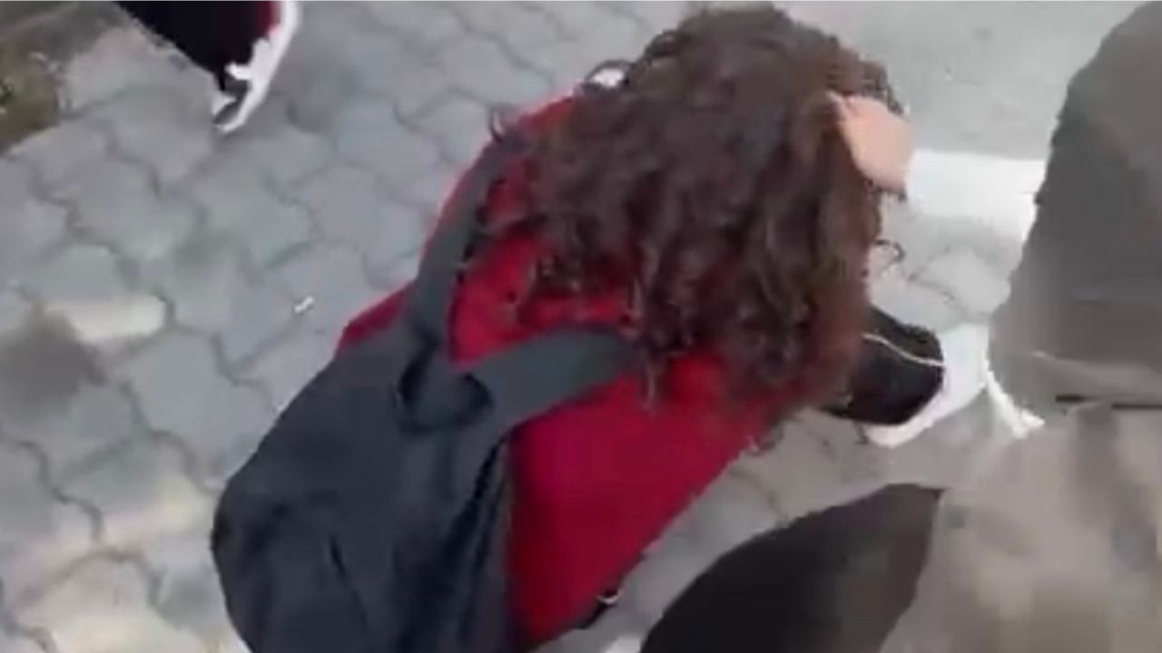 Balıkesir’de okul çevresinde Kız Öğrenciye Darp!