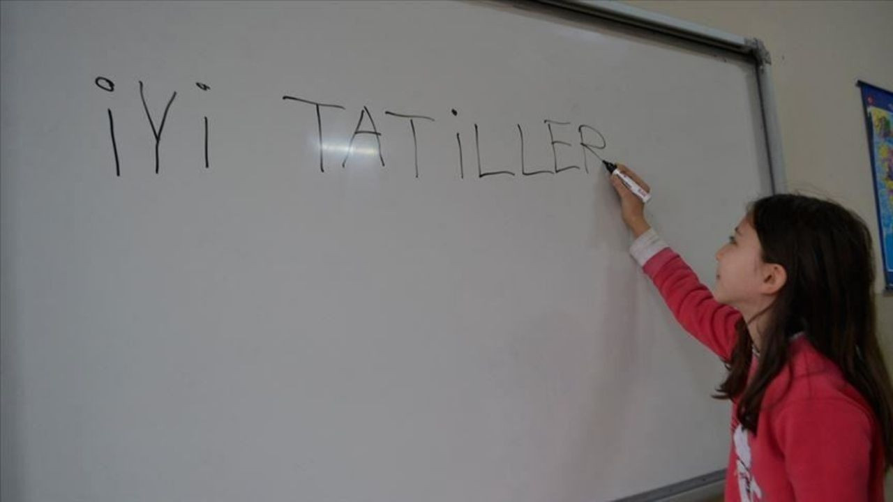 Kasım Ara Tatil Tarihi 2025: Kasım Ara Tatil Ne Zaman Başlayacak, Ne Zaman Bitecek?