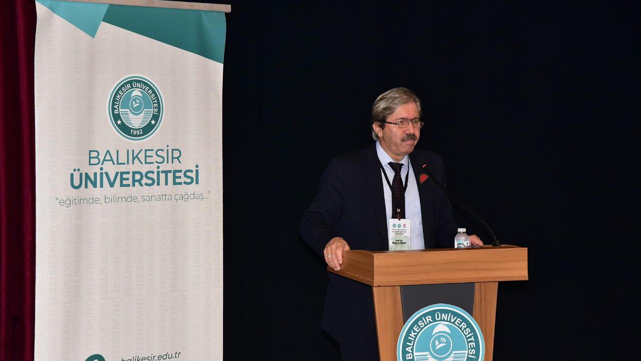 BAÜN'de Vakıf Medeniyeti Konuşuldu