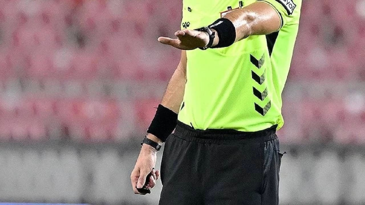 Galatasaray-Trabzonspor ve Fenerbahçe-Beşiktaş derbilerinin hakemleri belli oldu