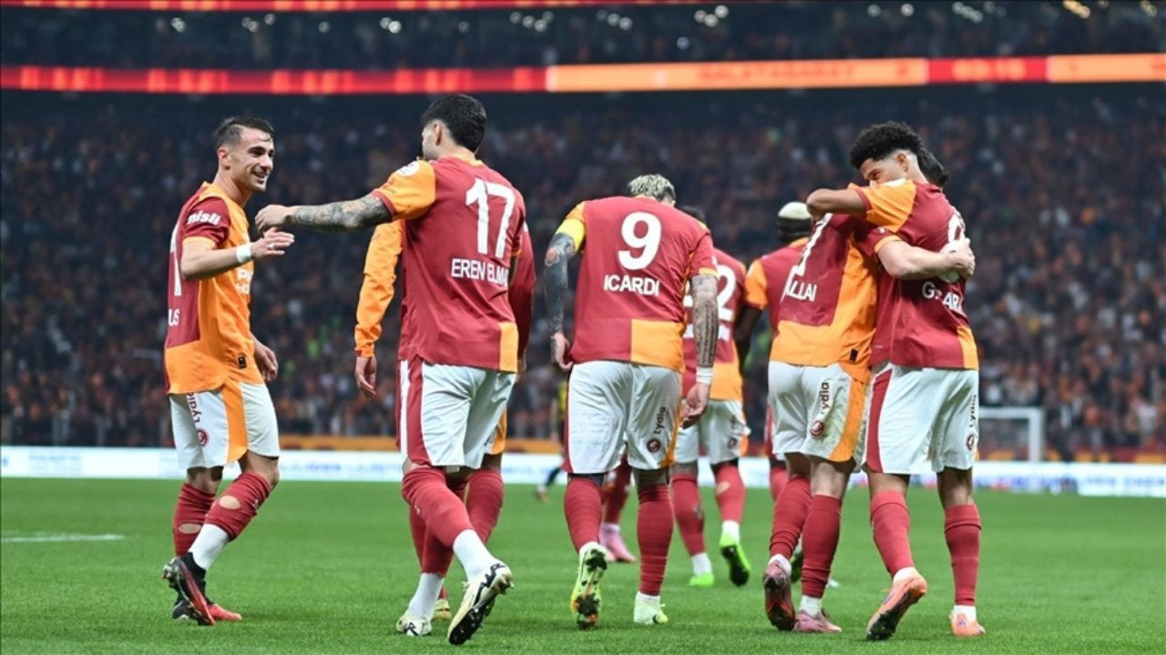Trabzonspor Maçında Galatasaray'da Forma Giyemeyecek Futbolcular Açıklandı