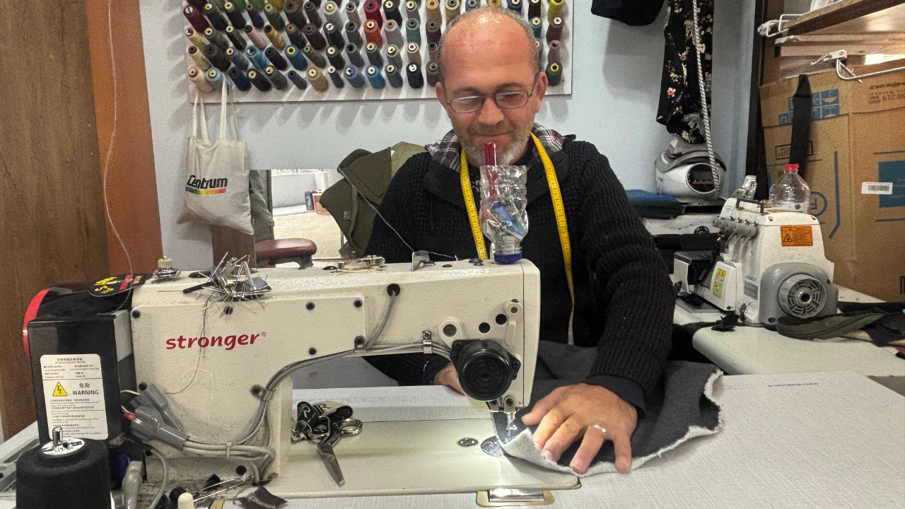 Balıkesirli Terzi Ali Yıldız: “Balıkesir Giyime Düşkündür, Ama Terziliğe Değil”