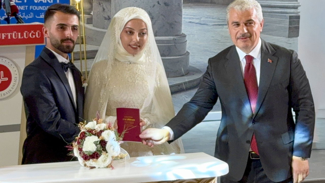 Konya’da 35 Çift Aynı Anda “Evet” Dedi!