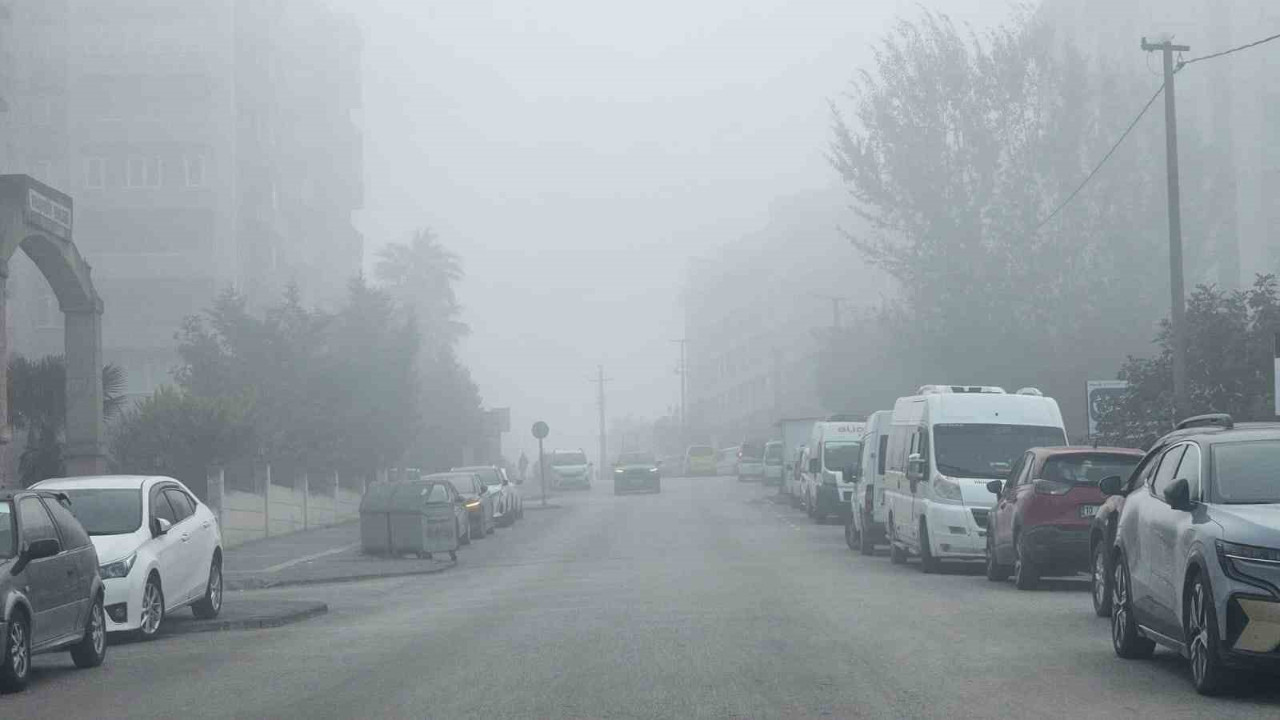 Bandırma Griye Büründü: Şehri Sis Bulutu Sardı!