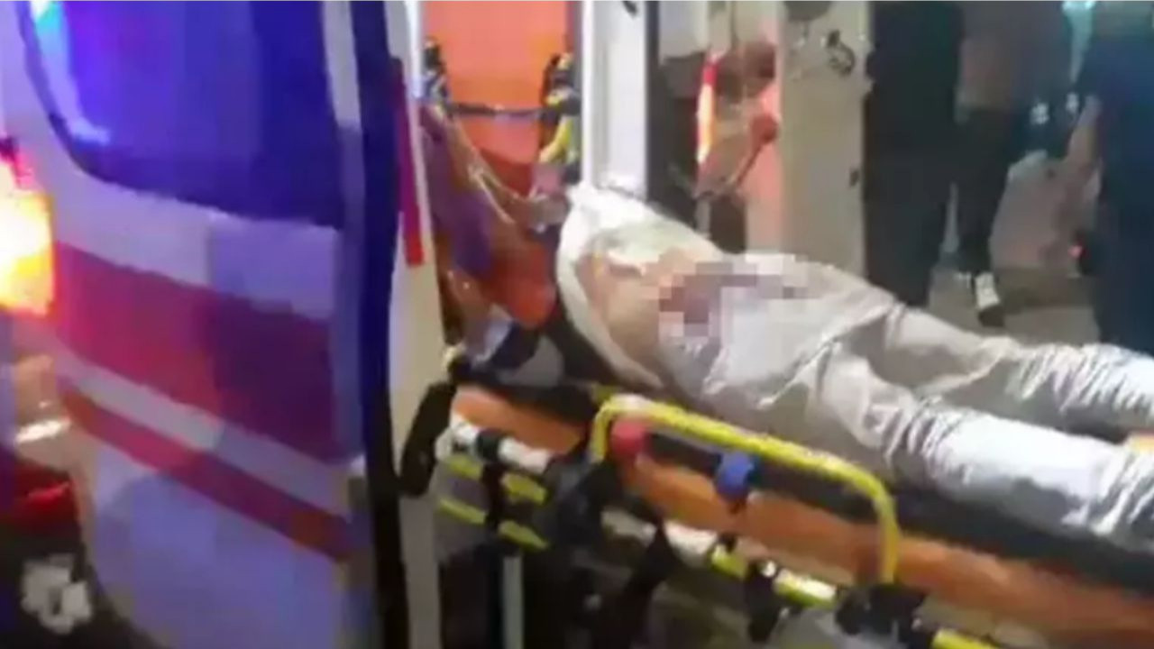 Elazığ’da kendi boğazını kesen kadın ağır yaralandı