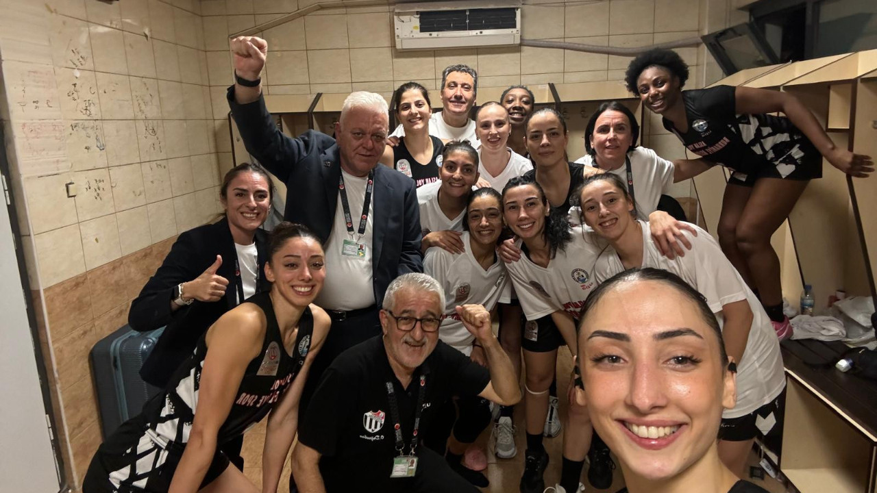 Ceylin Altunpa’nın üçlüğüyle gelen zafer: Burhaniye coştu!