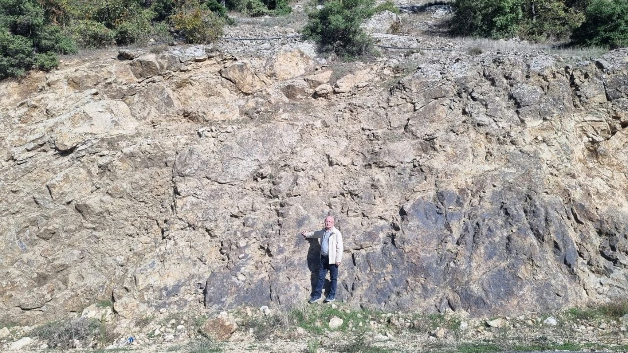 Balıkesir'de deprem fırtınası bir süre daha devam edecek