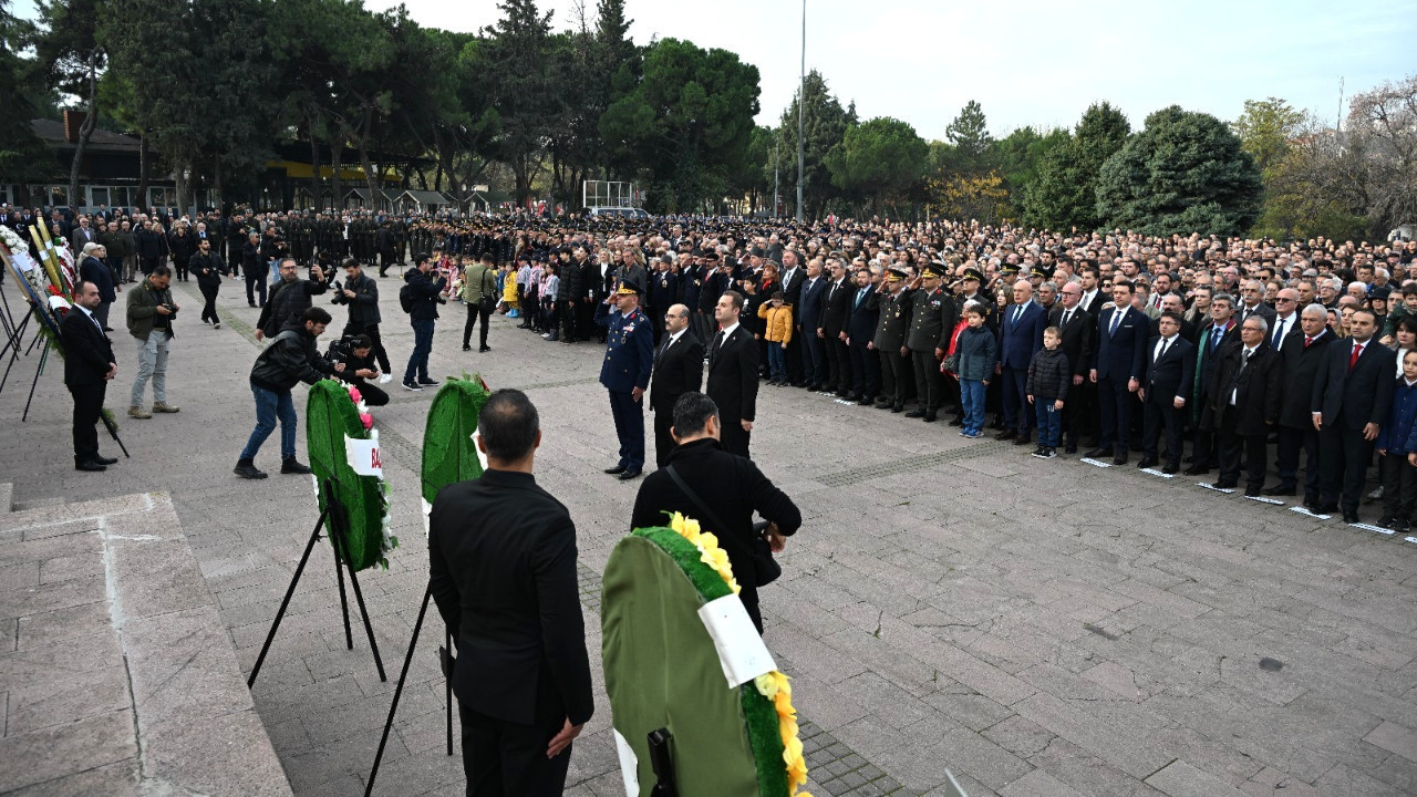 Balıkesir Üniversitesinde Atatürk Saygıyla Anıldı