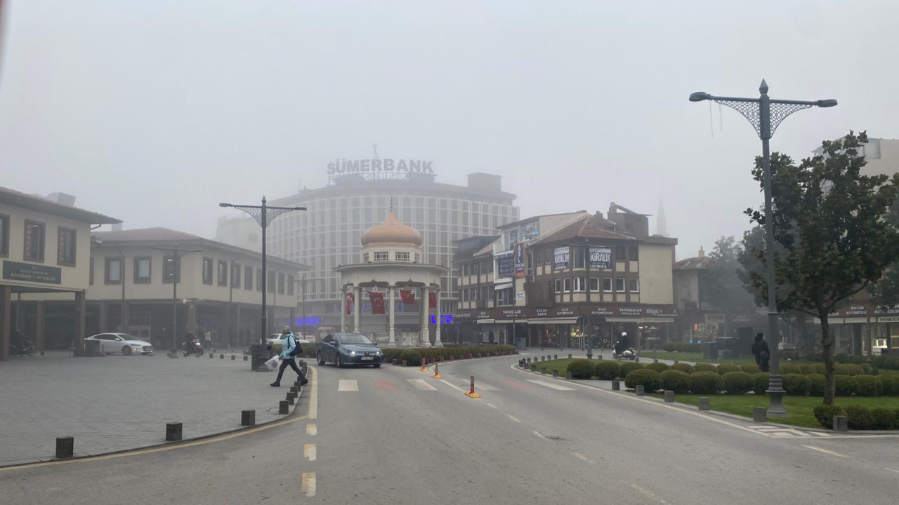 Balıkesir’de Sis Etkisini Artırdı