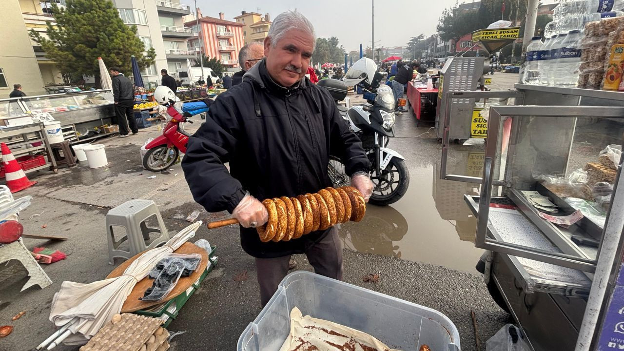 Balıkesir’de 18 Yıllık Seyyar Satıcıdan Çarpıcı Sözler: Bir tek İsteğim Var!
