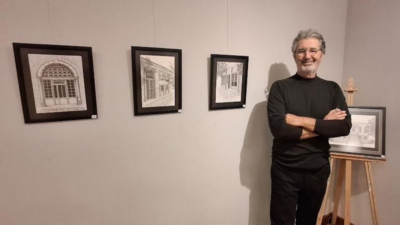 Ayvalık’ta Karakalem Sergisi İlgi Gördü