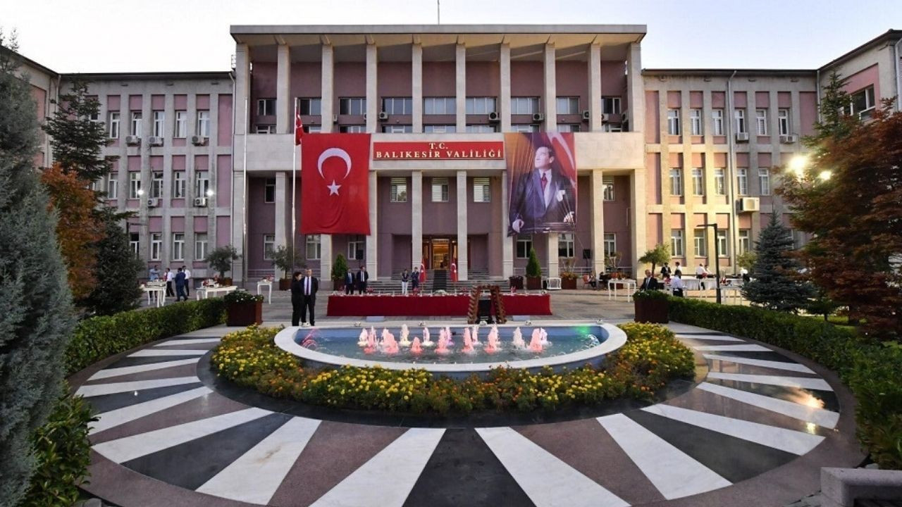 Maliye Başmüfettişi Validen Üstün mü? Görevi Ne? Yetki Alanları Neler?