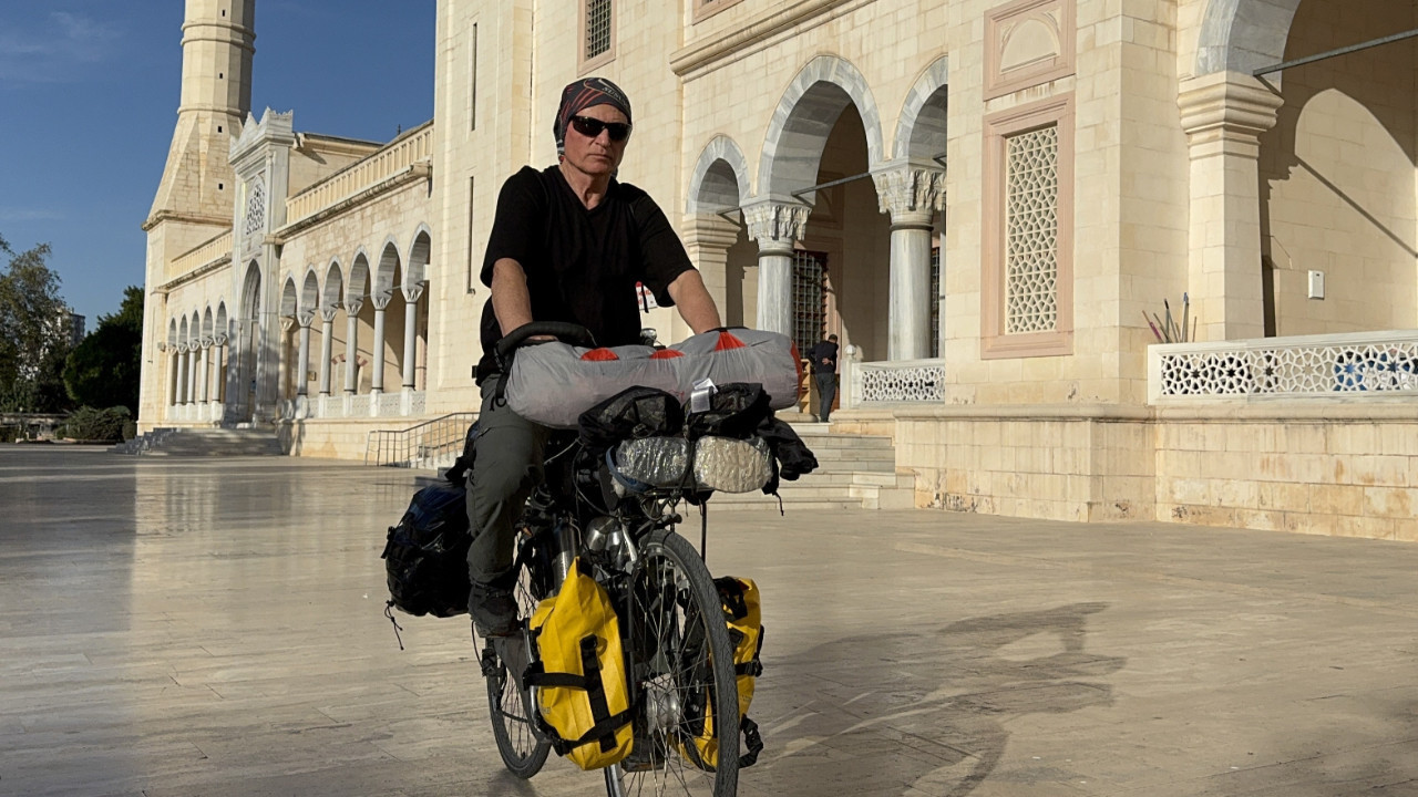 Balıkesir’den Yola Çıktı: Umre Yolculuğu Devam Ediyor