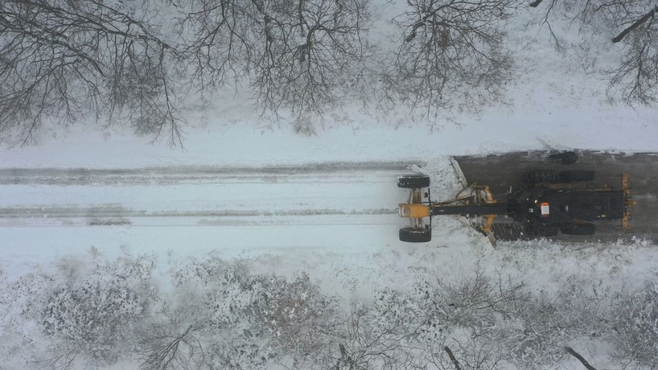 Balıkesir'e İlk Kar Ne Zaman Yağacak?