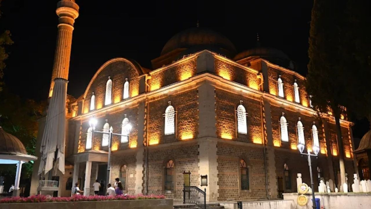 Balıkesir’de 6 Aralık 2025 Cumartesi Namaz Vakitleri