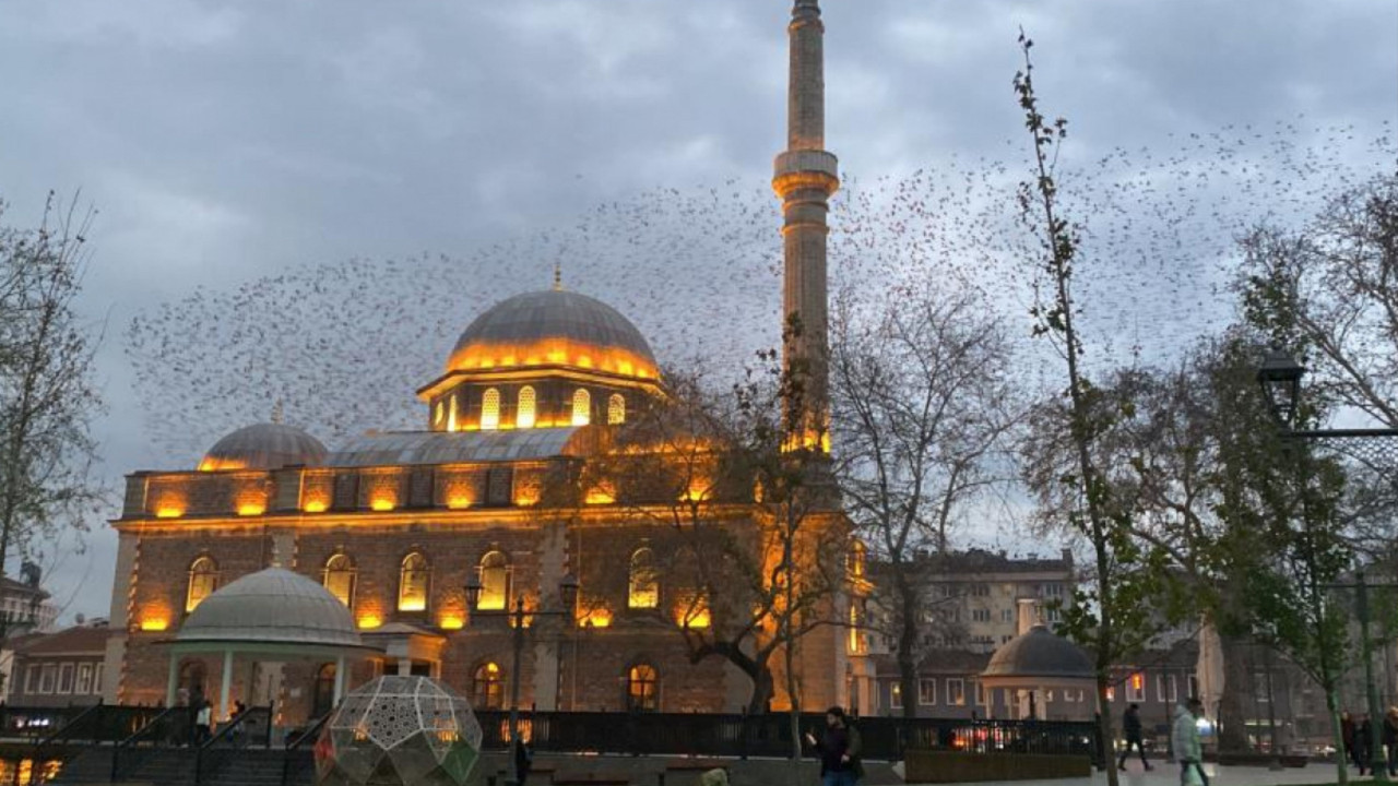 İnsan Huzuru İbadetle Bulur