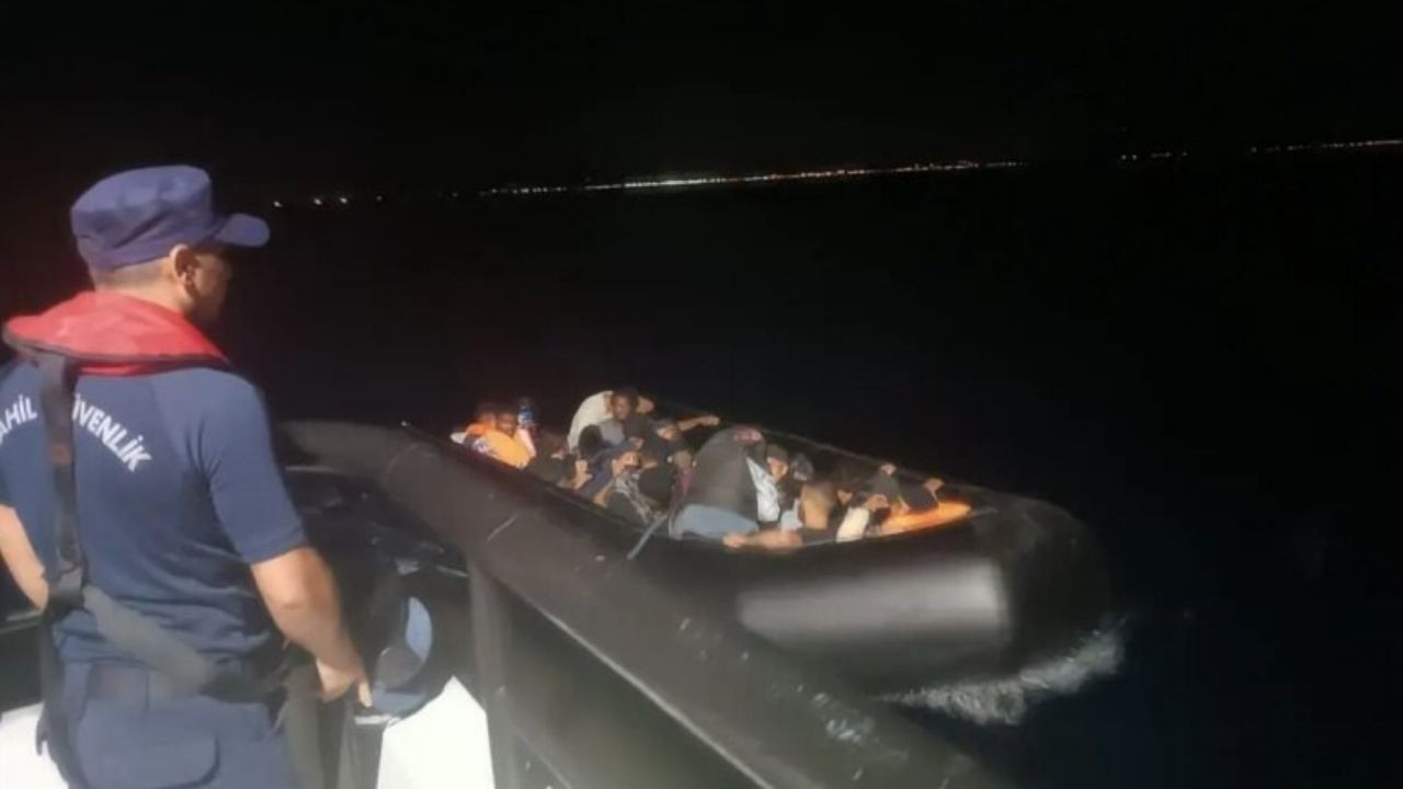 Sahil Güvenlik Ayvalık’ta 23 Göçmeni Durdurdu