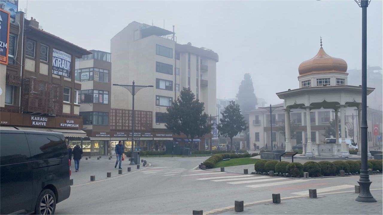 Balıkesir’de 5 Aralık Sabahı Sis