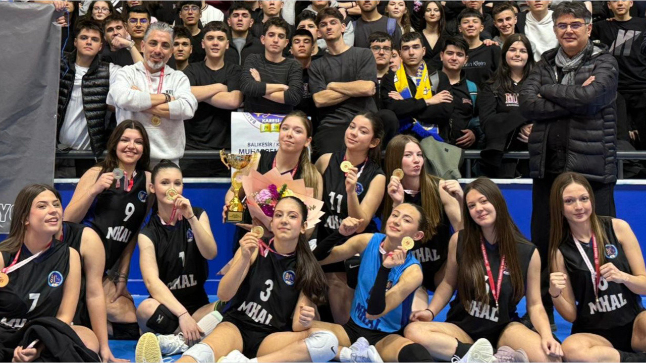 Mhal Filede Mhal Rüzgarı: Şampiyonluk Kupası Geldi!