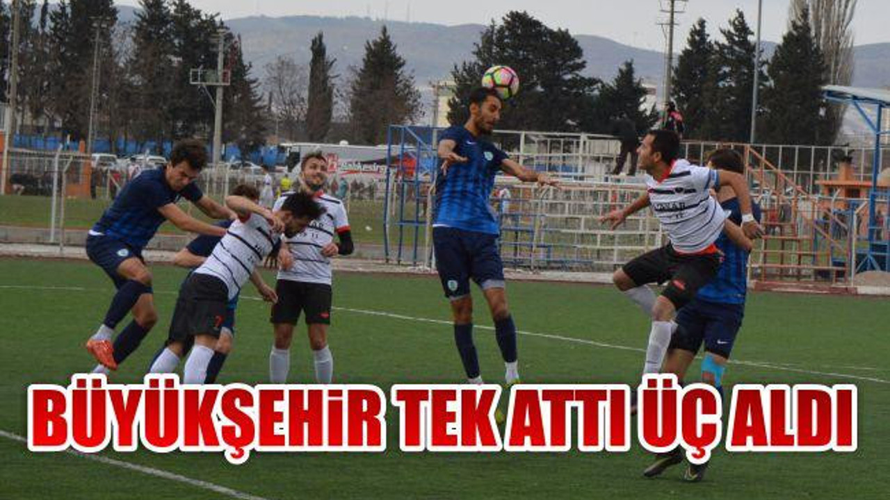 Büyükşehir Tek Attı Üç Aldı