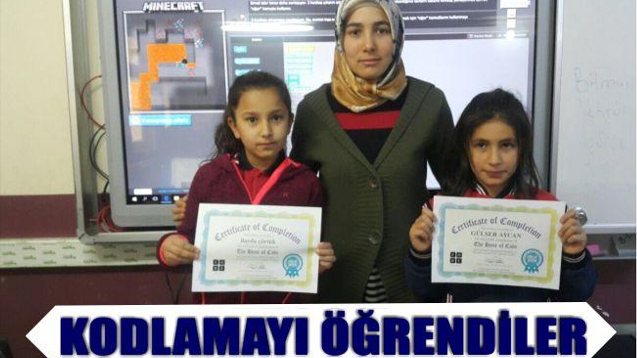BALYALI ÖĞRENCİLER TEKNOLOJİ VE YAZILIM DERSİNDE KODLAMAYI ÖĞRENDİ