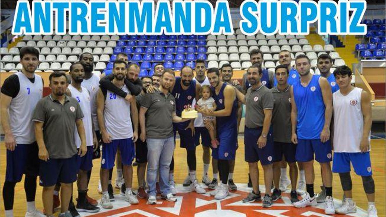 ANTRENMANDA SÜRPRİZ