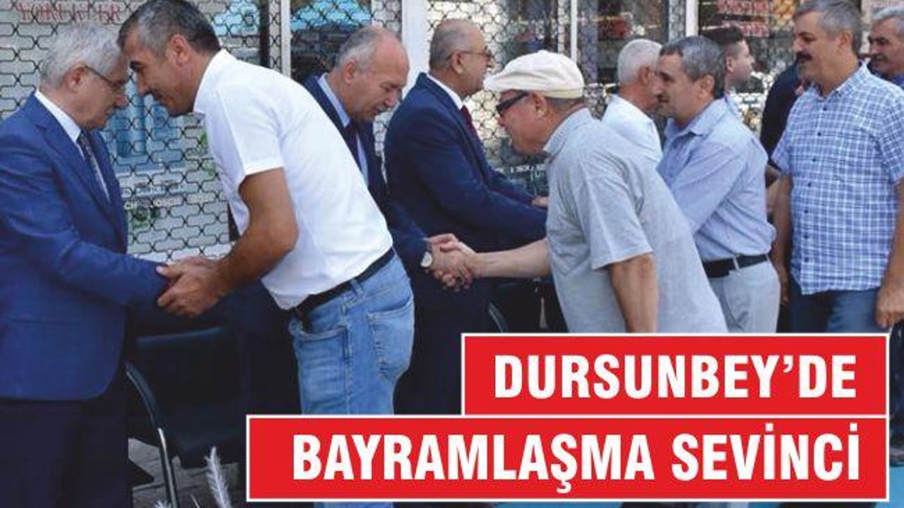 DUSUNBEY'DE BAYRAM SEVİNCİ