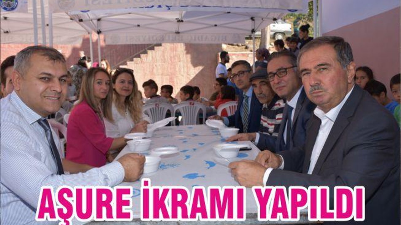 AŞURE İKRAMI YAPILDI