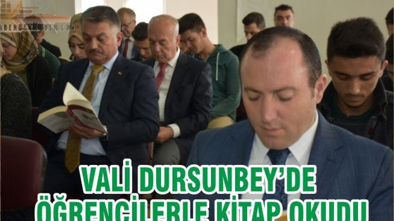 VALİ DURSUNBEY’DE ÖĞRENCİLERLE KİTAP OKUDU