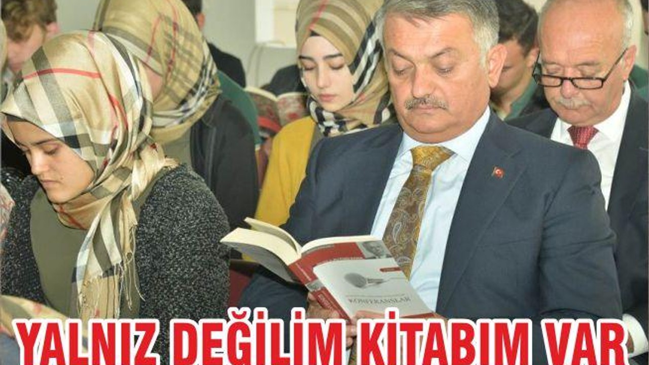 YALNIZ DEĞİLİM KİTABIM VAR