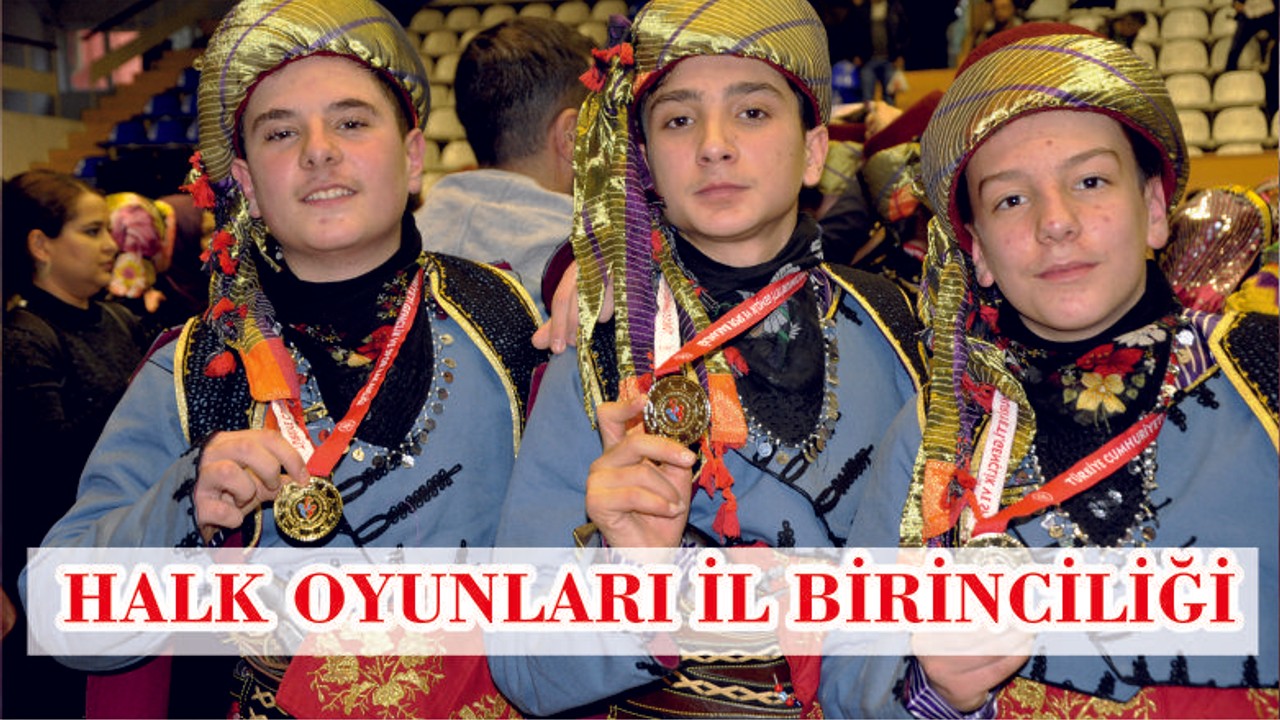ERKEKLER ZEYBEK KIZLAR BENGİ’YLE BÜYÜLEDİ