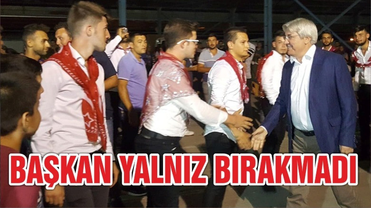 MUTLU GÜNLERİNE ORTAK OLDU