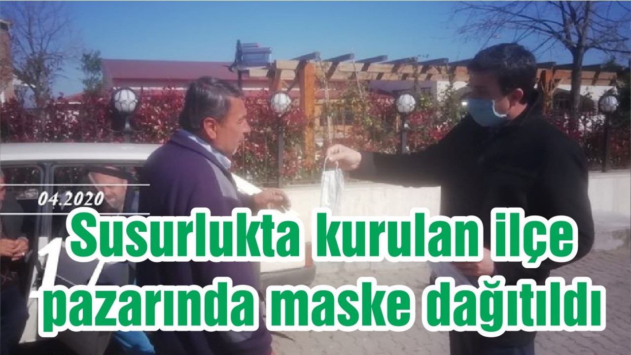 Susurlukta kurulan ilçe pazarında maske dağıtıldı