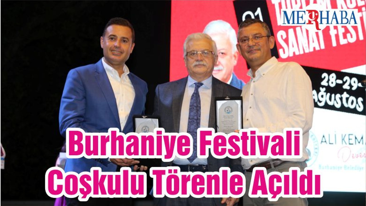 Burhaniye Festivali Coşkulu Törenle Açıldı