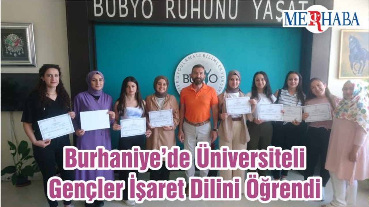 Burhaniye’de Üniversiteli Gençler İşaret Dilini Öğrendi