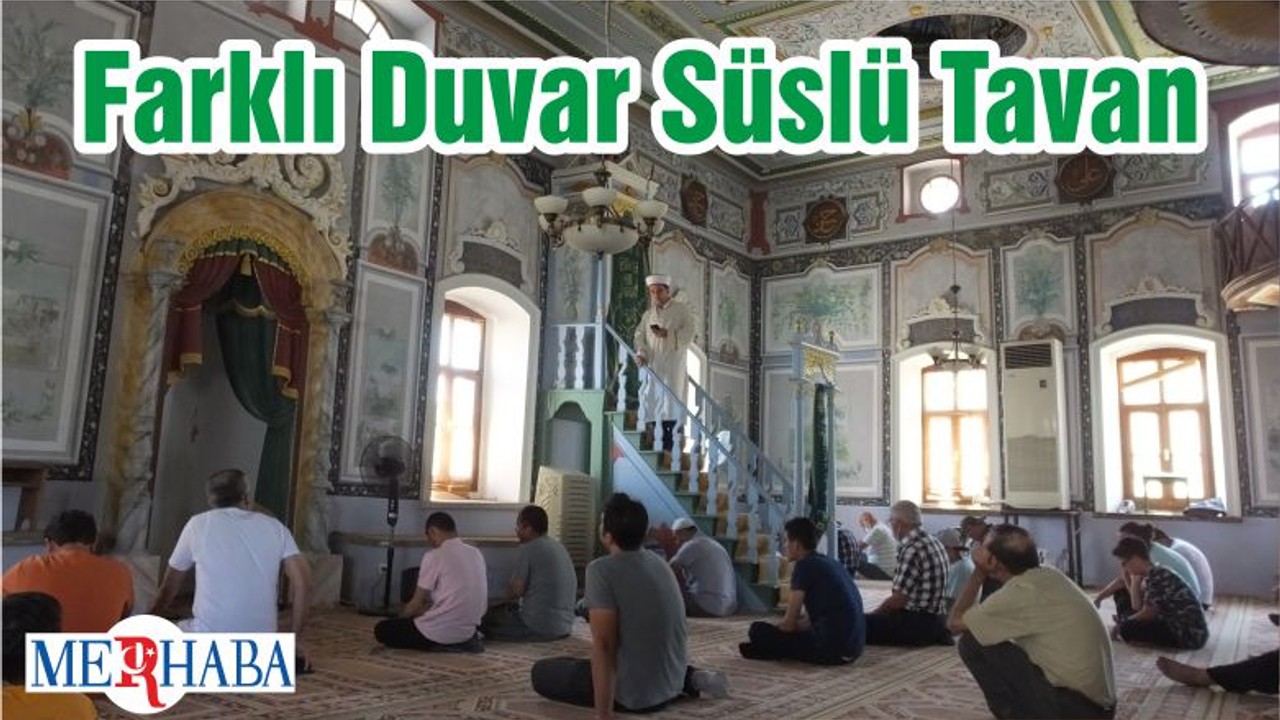 Farklı Duvar Süslü Tavan